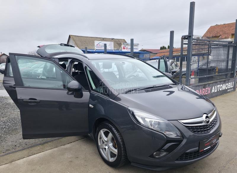 Opel Zafira 1.4 B N.A.V.I