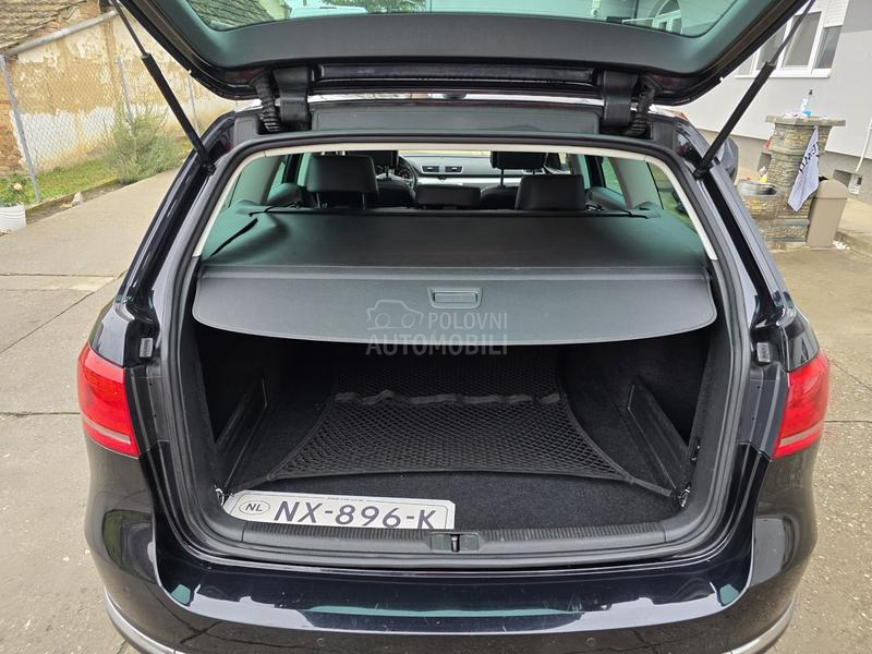 Volkswagen Passat B7 2.0TDI//DSG/PAN/XEN