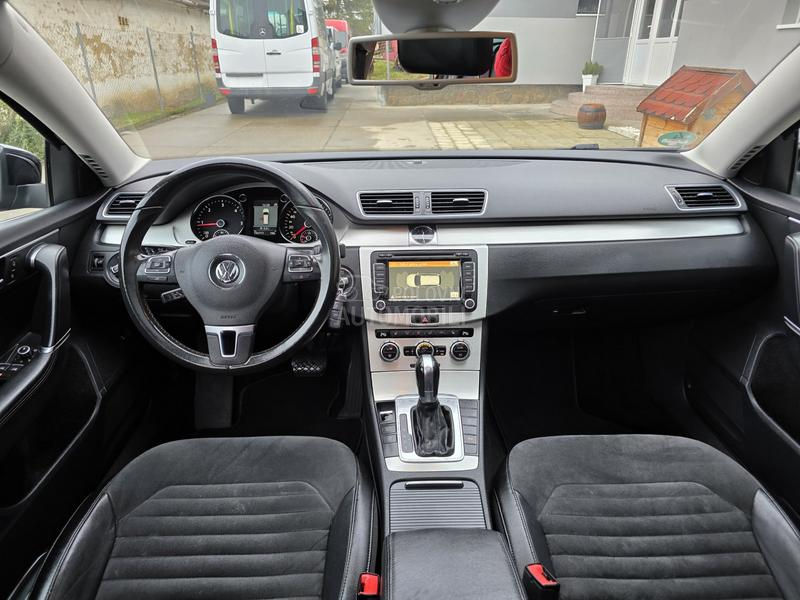 Volkswagen Passat B7 2.0TDI//DSG/PAN/XEN