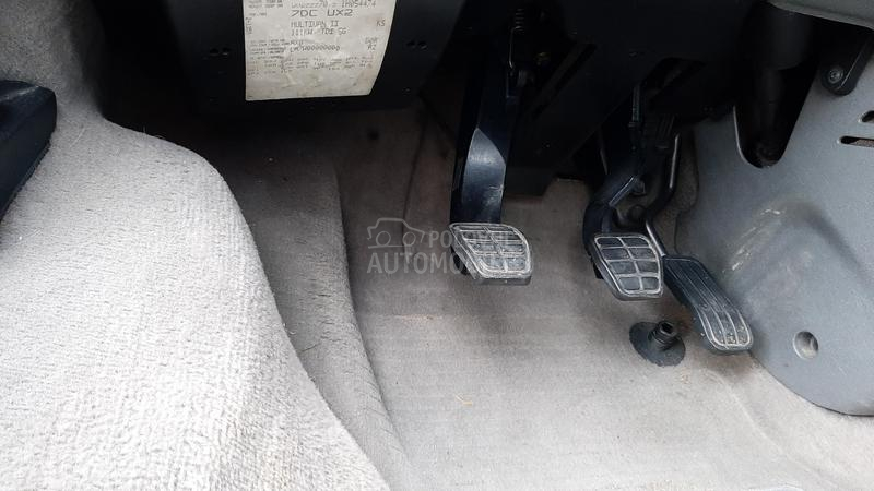 Volkswagen Multivan II 2.5TDI