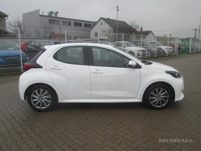 Toyota Yaris 1.5 Active Plus