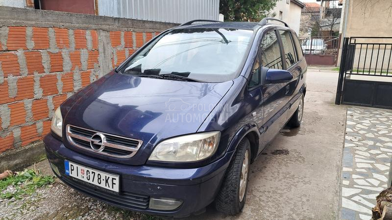 Opel Zafira 