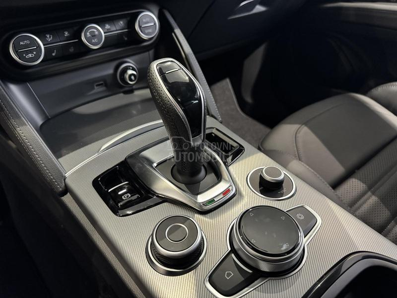 Alfa Romeo Stelvio 2.0 280 Q4 Veloce