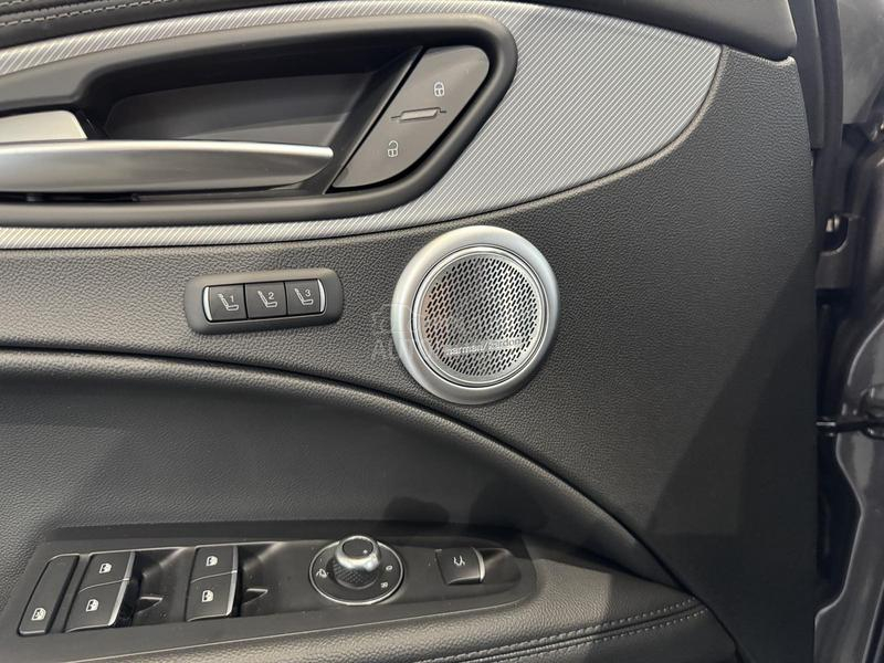 Alfa Romeo Stelvio 2.0 280 Q4 Veloce