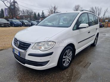 Volkswagen Touran A K C I J A