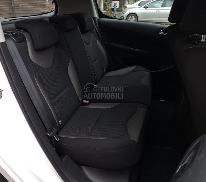 Peugeot 308 1.6eHDI SPORT NAV