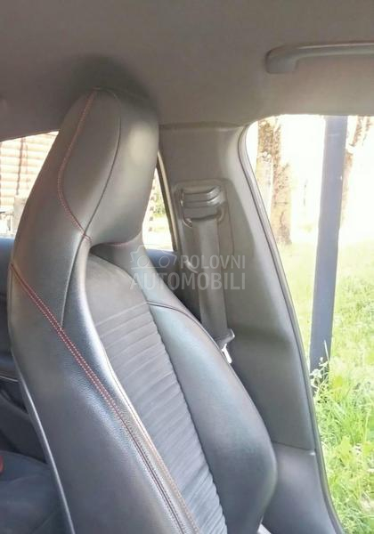 Mercedes Benz A 180 AMG line