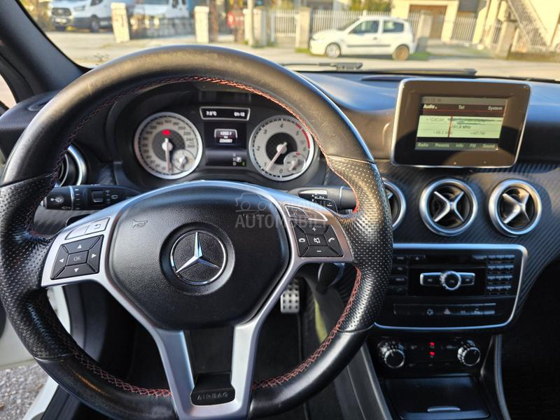 Mercedes Benz A 180 AMG line