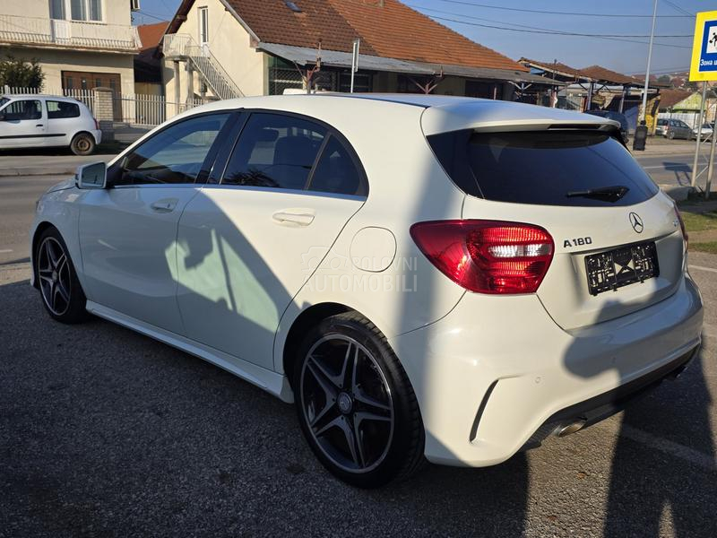 Mercedes Benz A 180 AMG line