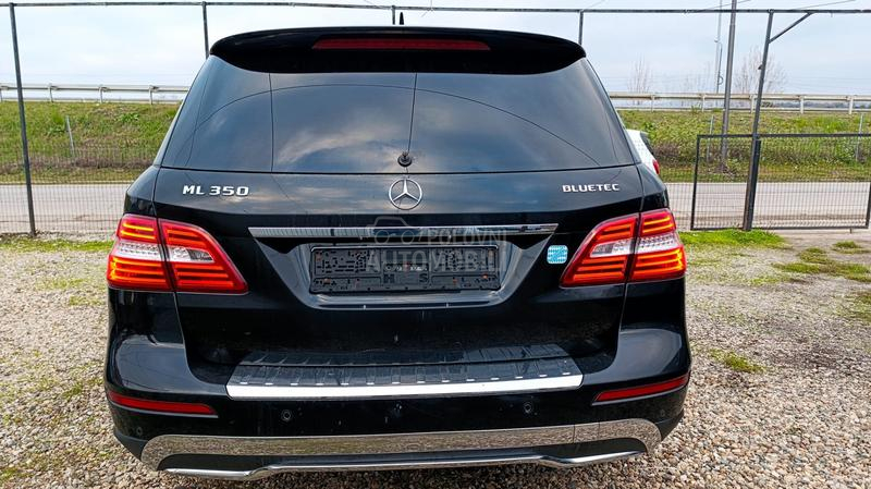 Mercedes Benz ML 350 258hp Airmatic 4x4