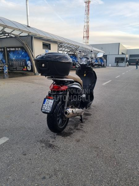 Piaggio beverly cruiser