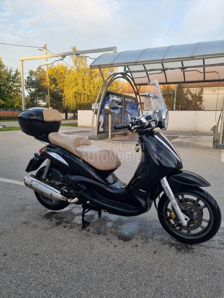 Piaggio beverly cruiser