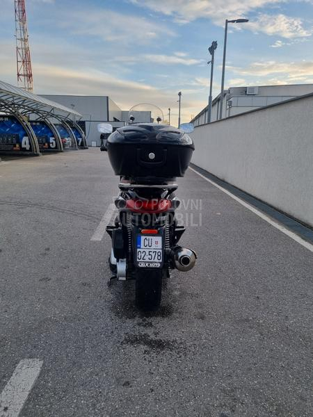 Piaggio beverly cruiser