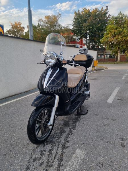 Piaggio beverly cruiser