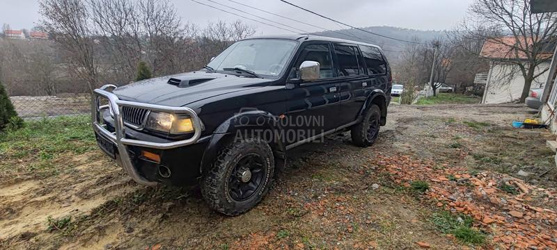 Mitsubishi Pajero Sport 2.5