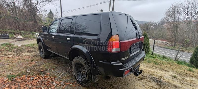 Mitsubishi Pajero Sport 2.5