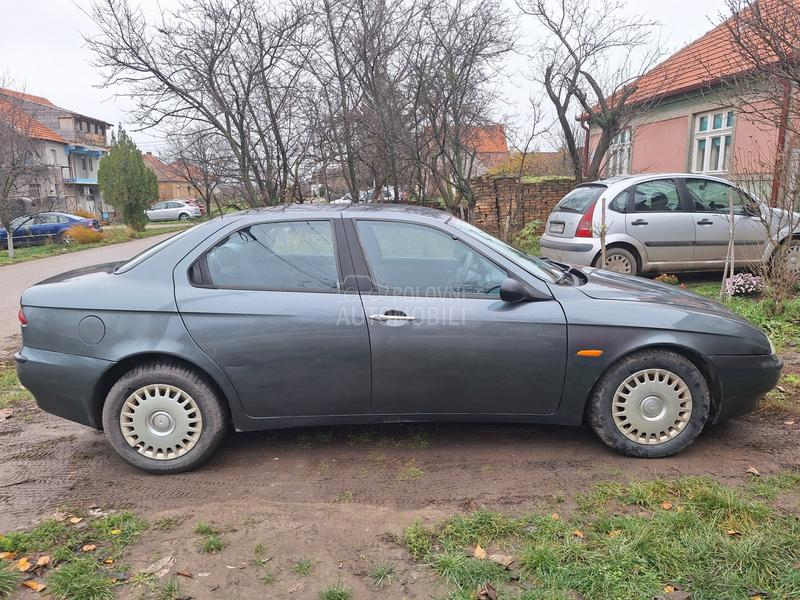 Alfa Romeo 156 