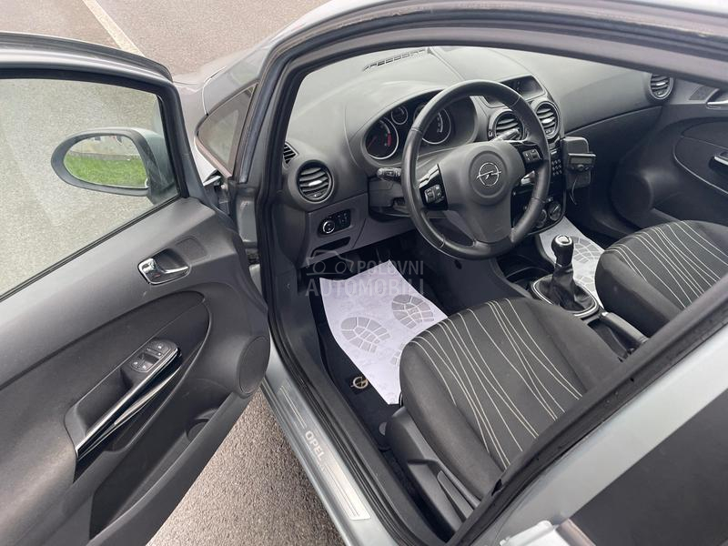 Opel Corsa D 1.3 HOLAND