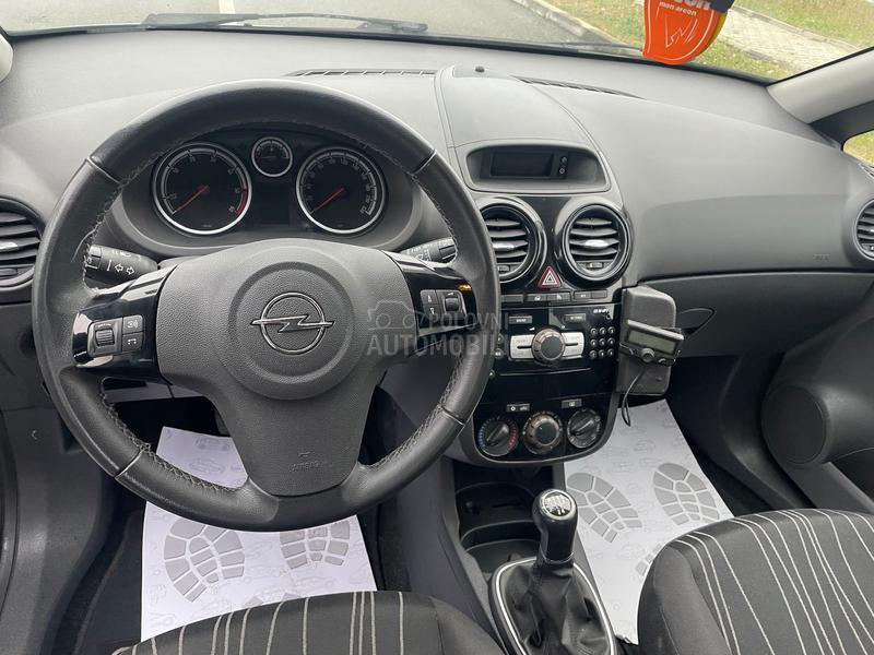 Opel Corsa D 1.3 HOLAND
