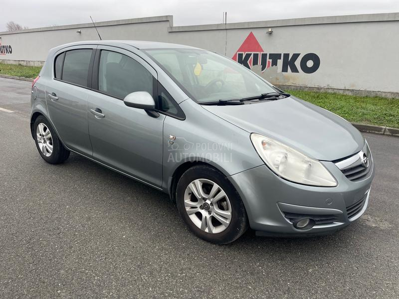 Opel Corsa D 1.3 HOLAND