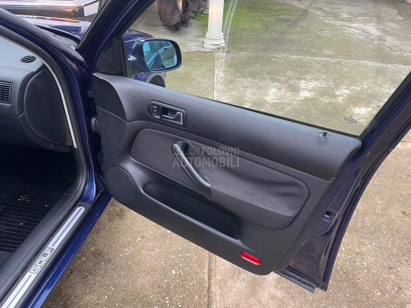 Volkswagen Golf 4 