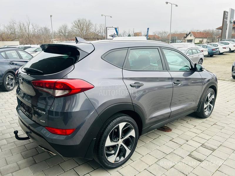 Hyundai Tucson 2.0D 4X4 FANTASTIČAN