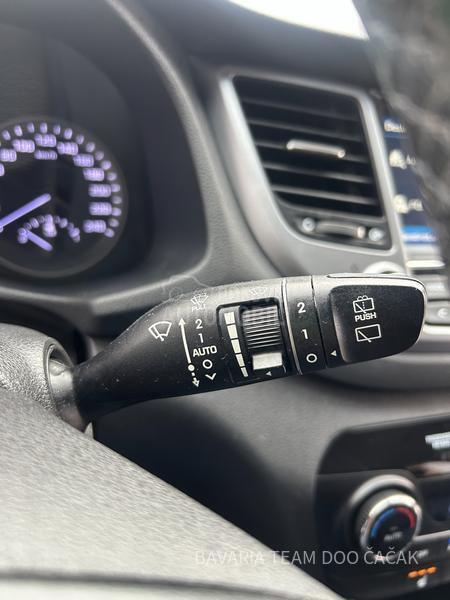 Hyundai Tucson 2.0D 4X4 FANTASTIČAN