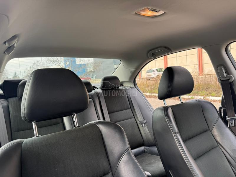 Honda Accord 2.2 CDI