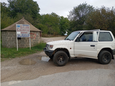 Mitsubishi Pajero 2.0I