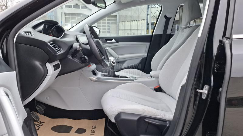 Peugeot 308 Allure 1/1