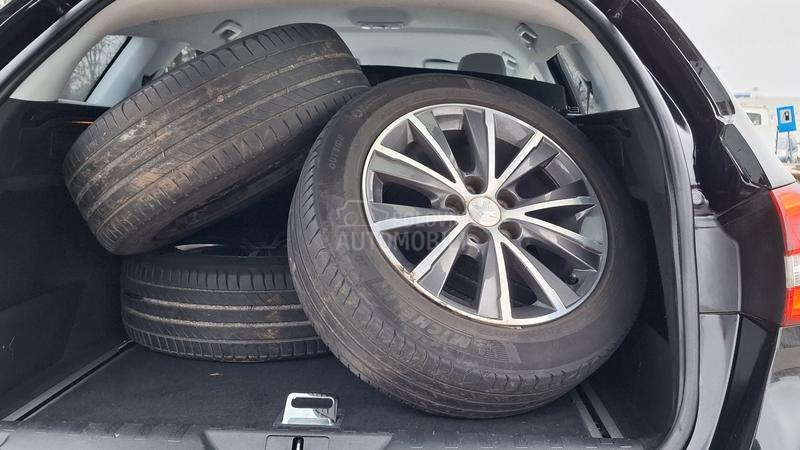 Peugeot 308 Allure 1/1