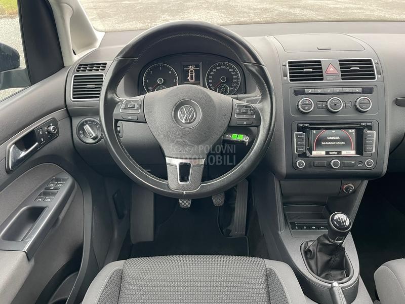 Volkswagen Touran 
