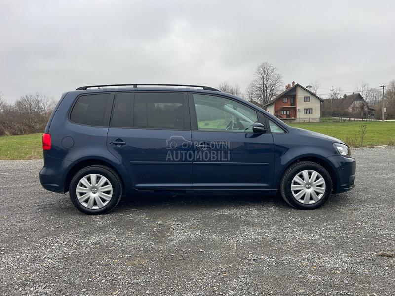 Volkswagen Touran 