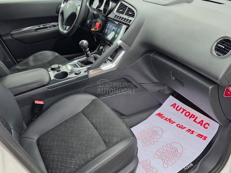 Peugeot 3008 2.0hdi ALLUR/PANLED