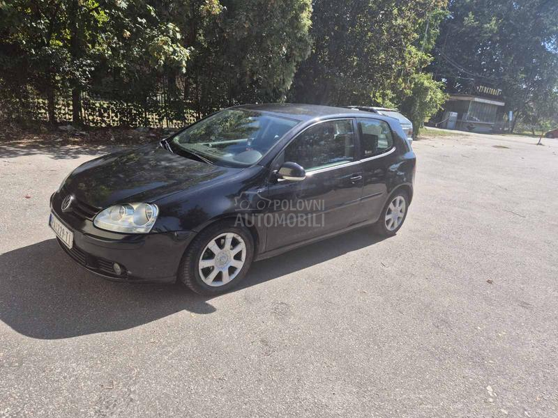 Volkswagen Golf 5 2.0 tdi