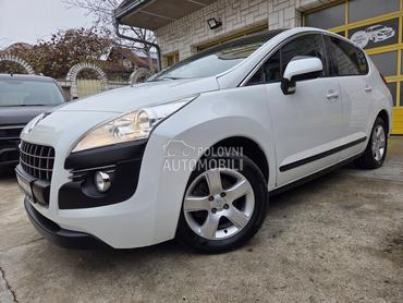Peugeot 3008 1.6HDI/NAV/PANO/