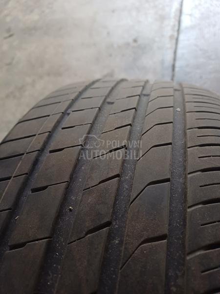 Nexen 215/55 R17 Letnja