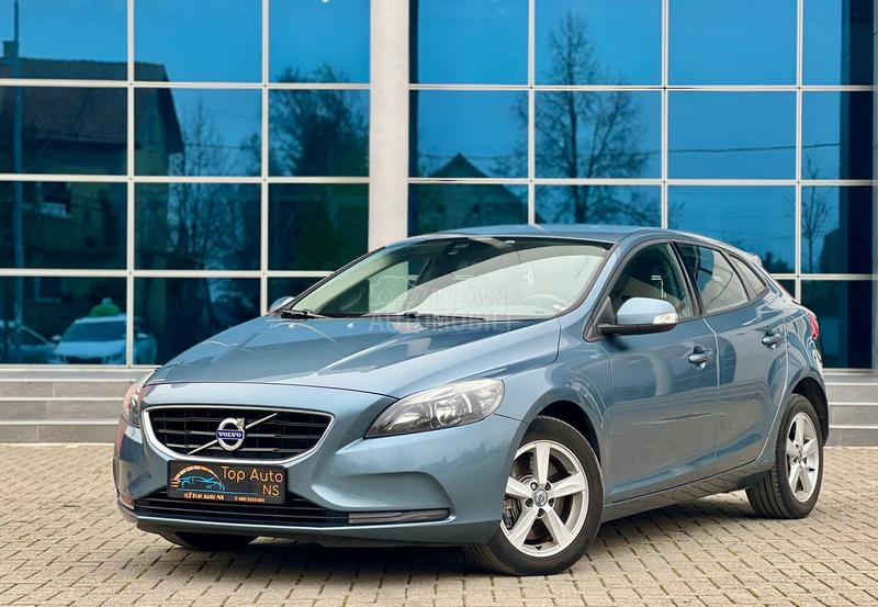 Volvo V40 D3