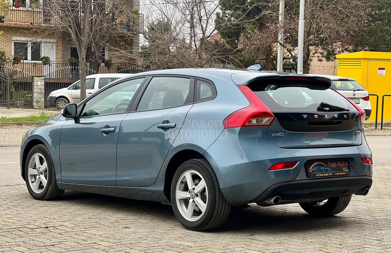 Volvo V40 D3