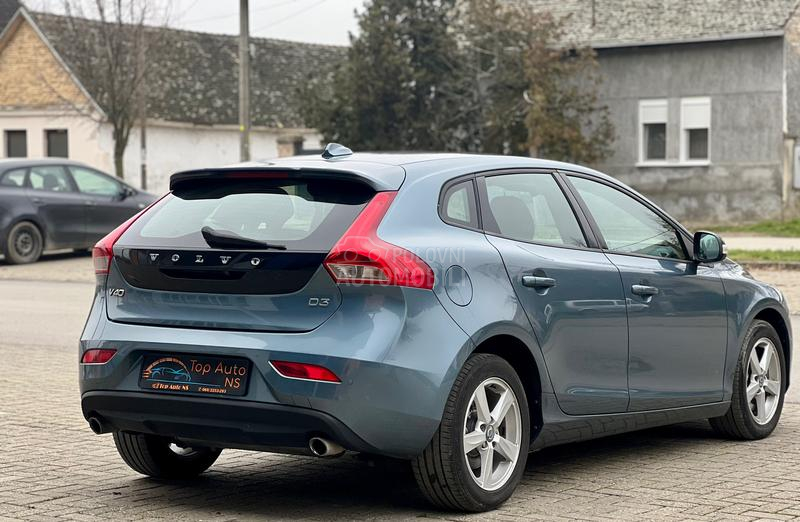 Volvo V40 D3
