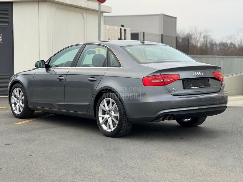 Audi A4 Stronic