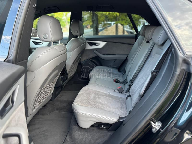 Audi Q8 50TDI S-LINE AIR VIR