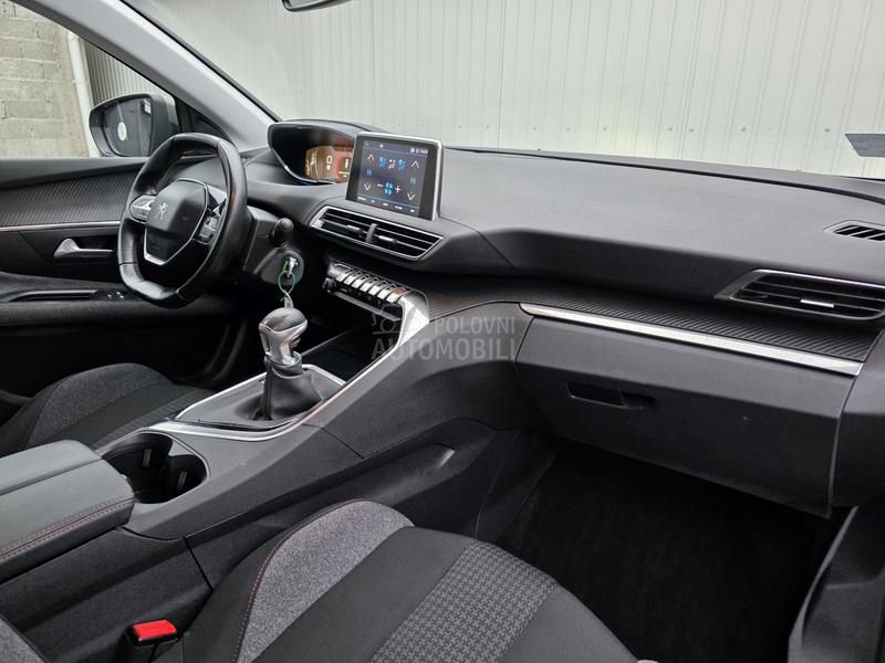 Peugeot 3008 1.5 hdi