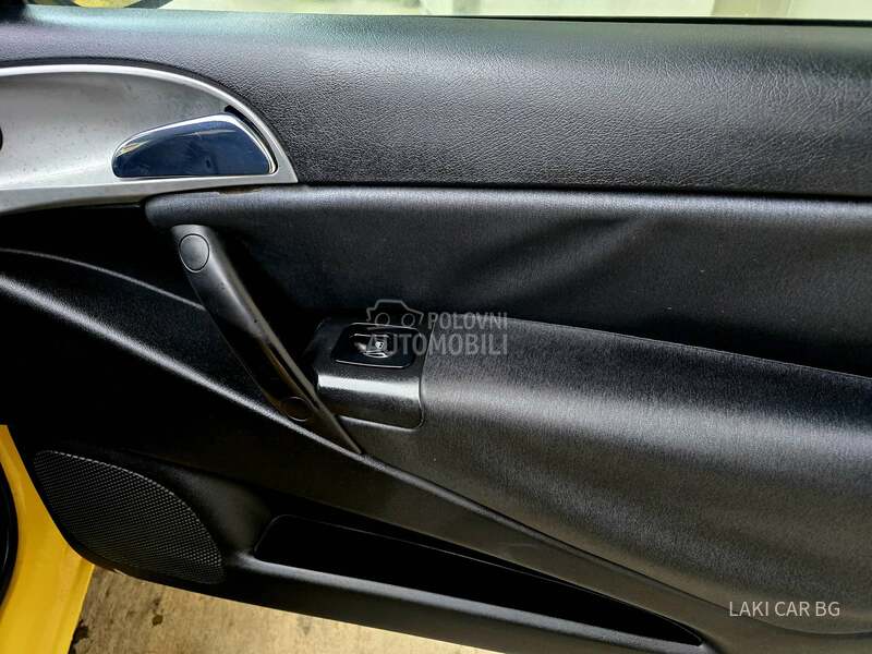 Lancia Ypsilon MOMO DESIGN 1.3 MJET