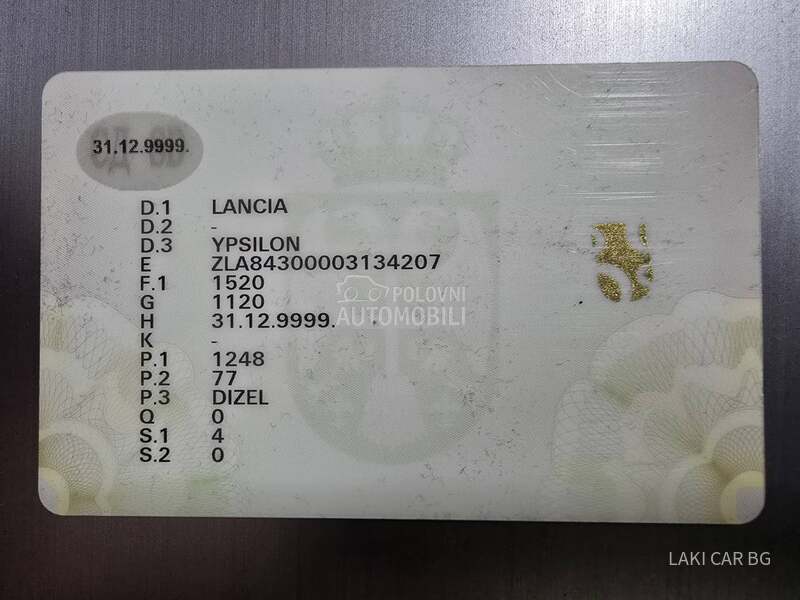 Lancia Ypsilon MOMO DESIGN 1.3 MJET