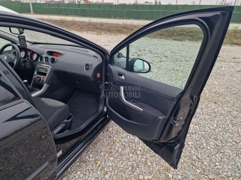 Peugeot 308 1.6 e-hdi sw