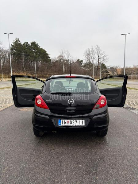 Opel Corsa D 1.2