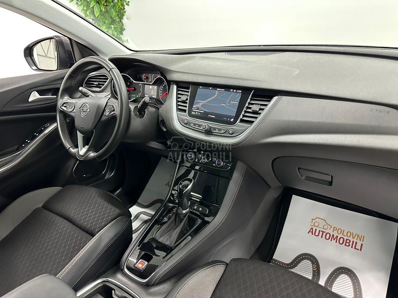Opel Grandland X 1.2 INNOVATION AUT