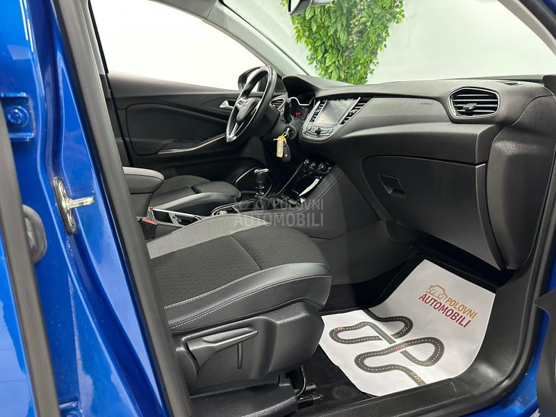 Opel Grandland X 1.2 INNOVATION