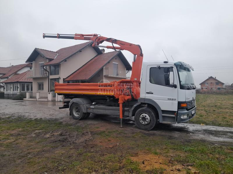 Mercedes Benz 1223 kiper kran